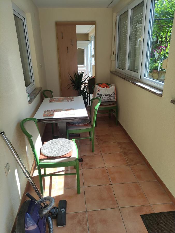 Apartment Valenta Poreč Exterior foto